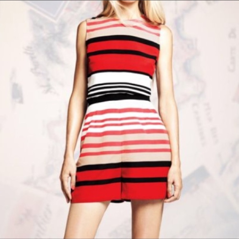 🌹Peter Som Villa Colar Striped Romper. Size 8.
